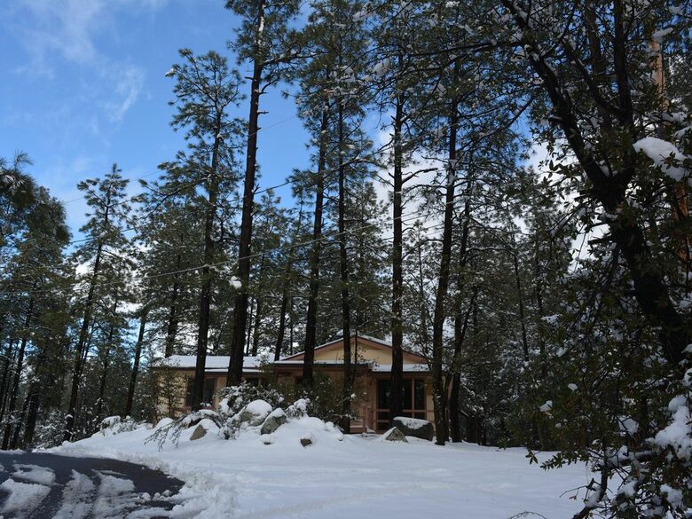 Quartz Cabin - Prescott, Arizona