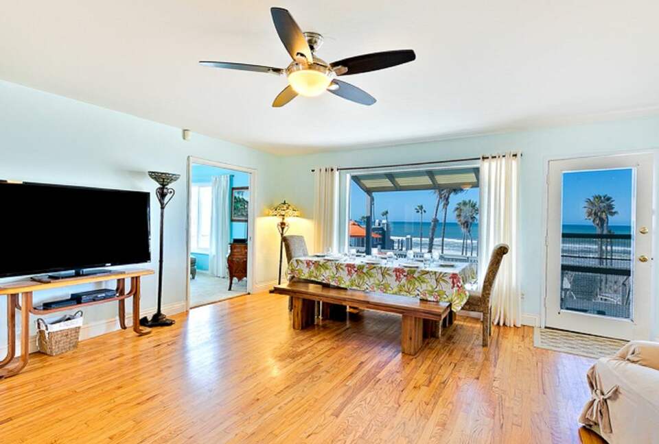 The Beach House - Oceanside, California