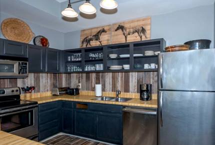 Sawgrass Country Club Oceanfront Community - Ponte Vedra Beach, Florida