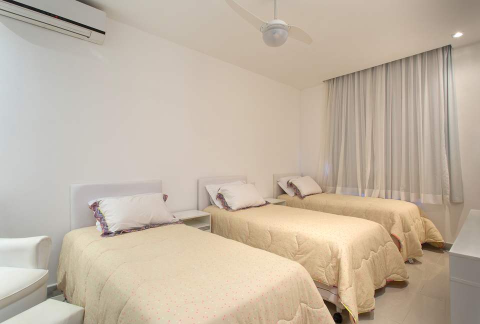 Barra do Jacuipe - Beach Front - Camaçari, Brazil