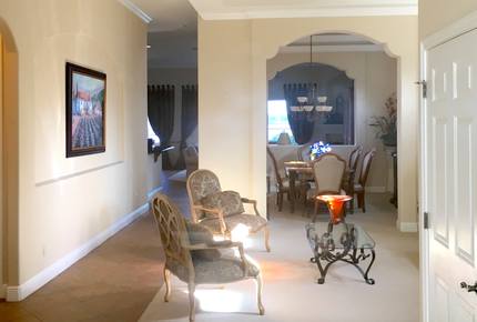 Orlando Luxury Lakefront Escape - Orlando, Florida