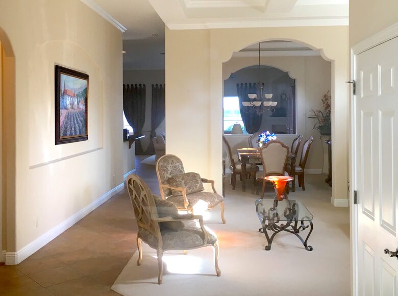 Orlando Luxury Lakefront Escape - Orlando, Florida