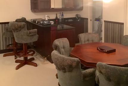 Orlando Luxury Lakefront Escape - Orlando, Florida