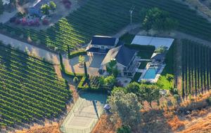 Villa Calistoga in Napa Valley Wine Country - Calistoga, California