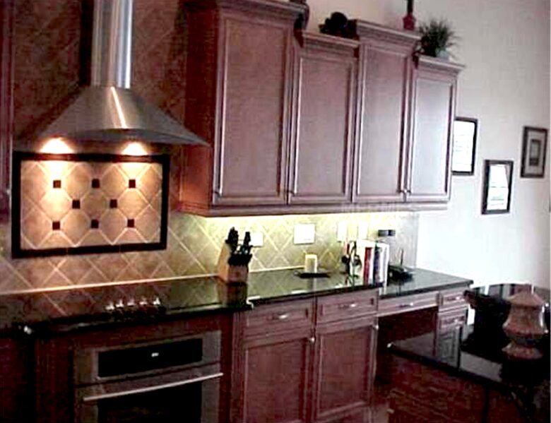 Orlando Luxury Lakefront Escape - Orlando, Florida