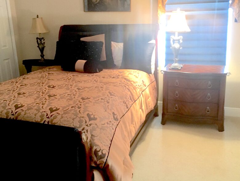 Orlando Luxury Lakefront Escape - Orlando, Florida