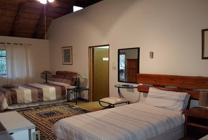 Family Suite at Mahlahla Game Lodge - Ofcolaco, South Africa