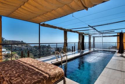 Hollywood Hills - Los Angeles, California