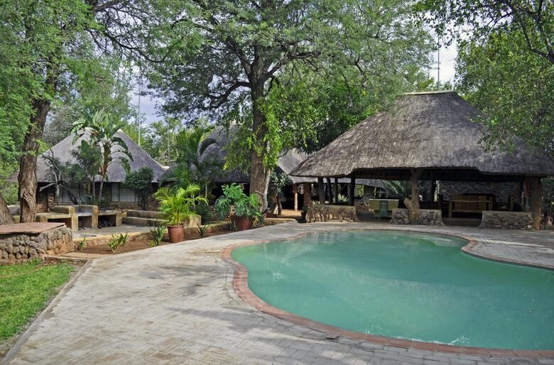 Family Suite at Mahlahla Game Lodge - Ofcolaco, South Africa