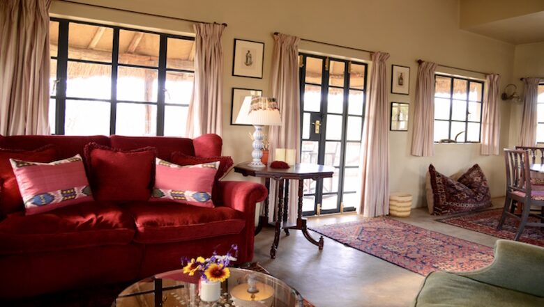 The Round House and Bunk Room at Olepangi Farm - all inclusive - Mt. Kenya - Timau, Kenya