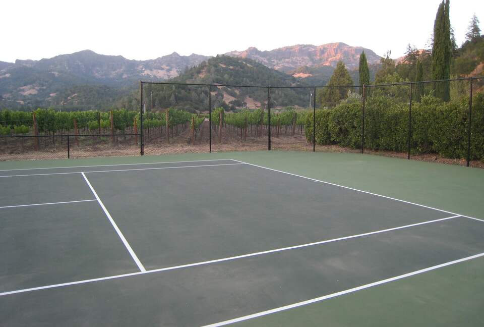 Villa Calistoga in Napa Valley Wine Country - Calistoga, California