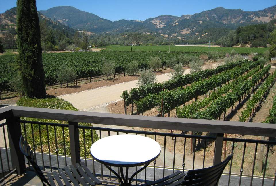 Villa Calistoga in Napa Valley Wine Country - Calistoga, California