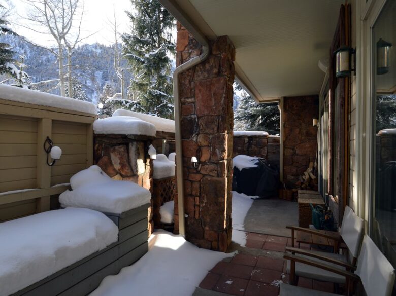 Ajax Mountain View Condo - Aspen, Colorado