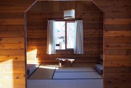 Woodpecker Chalet - Hakuba Village, Japan