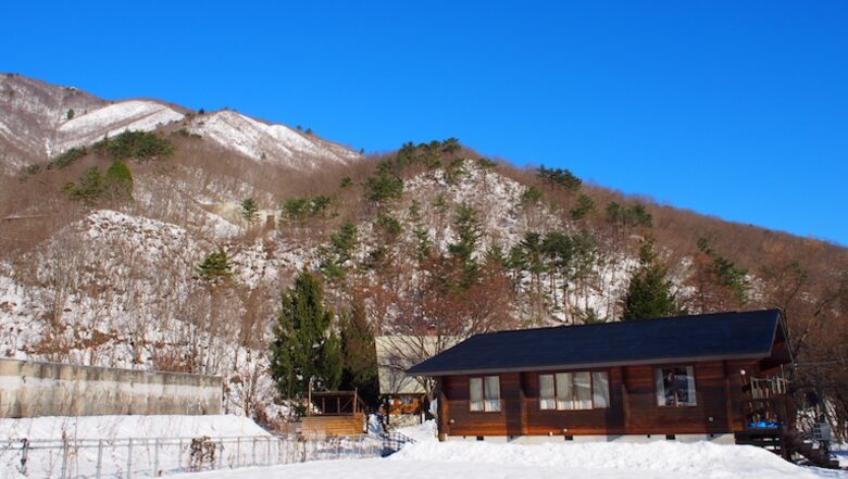 Woodpecker Chalet - Hakuba Village, Japan