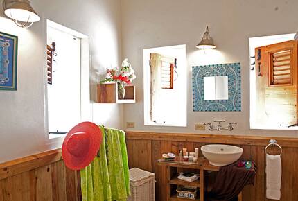 Soleil - Arnos Vale, Trinidad and Tobago