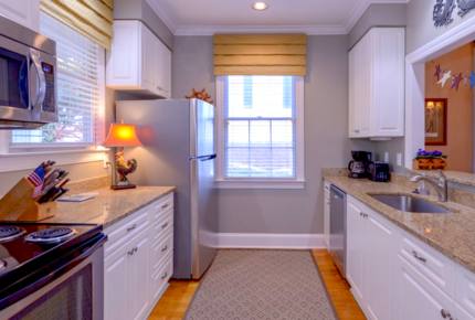 Fishtales Lakefront Lodge - Greensboro, Georgia