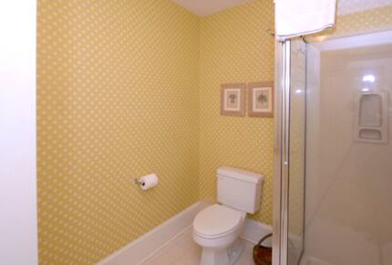 Fishtales Lakefront Lodge - Greensboro, Georgia