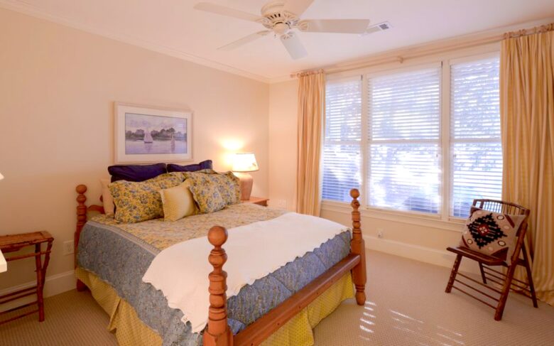 Fishtales Lakefront Lodge - Greensboro, Georgia