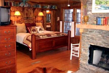 The Historic Mill House - Highlands, North Carolina