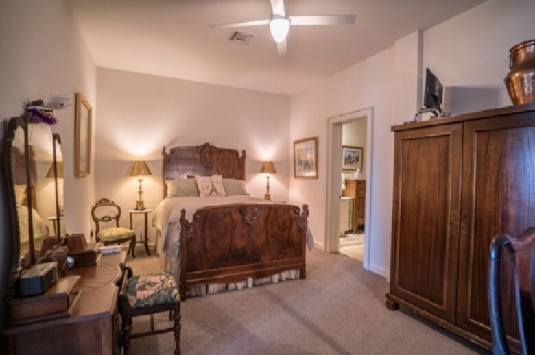 Elegant Warehouse District Penthouse - New Orleans, Louisiana