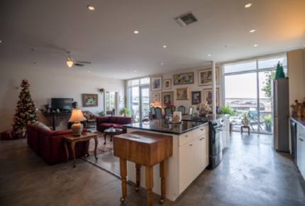Elegant Warehouse District Penthouse - New Orleans, Louisiana