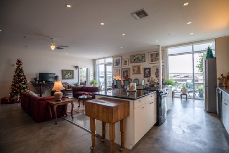 Elegant Warehouse District Penthouse - New Orleans, Louisiana