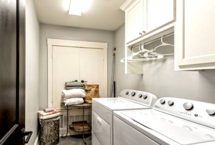 The Barndominium - As seen on HGTV's "Fixer Upper!" - Lacy-Lakeview, Texas