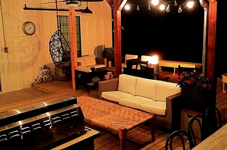 The Barndominium - As seen on HGTV's "Fixer Upper!" - Lacy-Lakeview, Texas