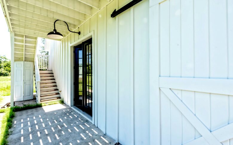The Barndominium - As seen on HGTV's "Fixer Upper!" - Lacy-Lakeview, Texas