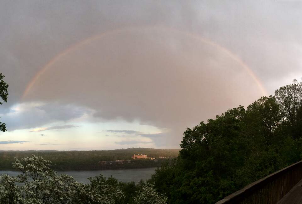 Classic Hudson Riverfront Home and Pool - Highland, New York
