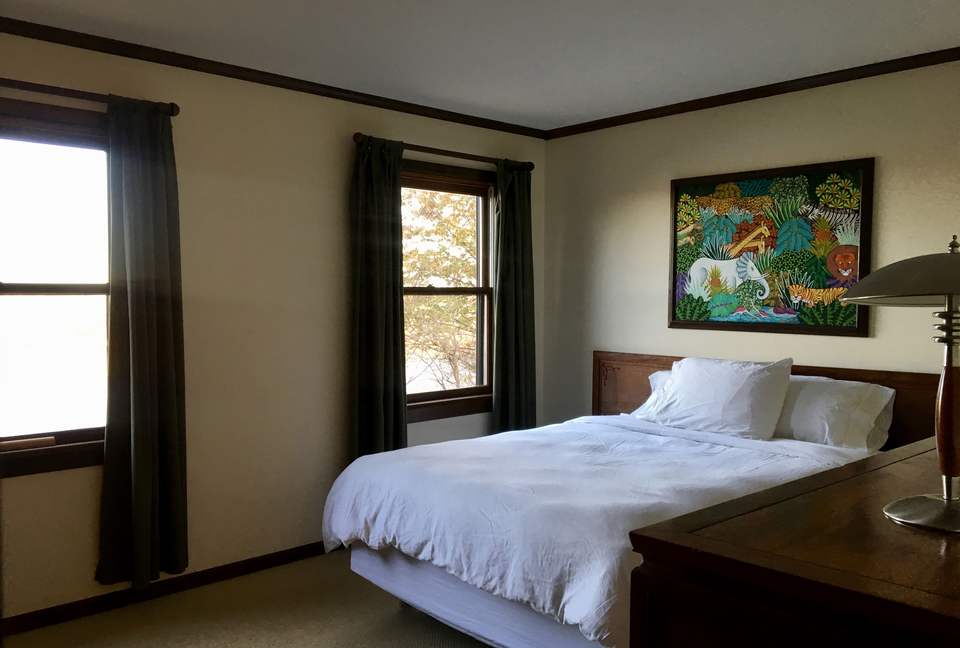 Classic Hudson Riverfront Home and Pool - Highland, New York