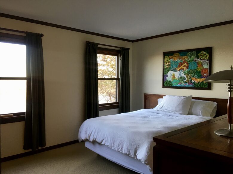 Classic Hudson Riverfront Home and Pool - Highland, New York