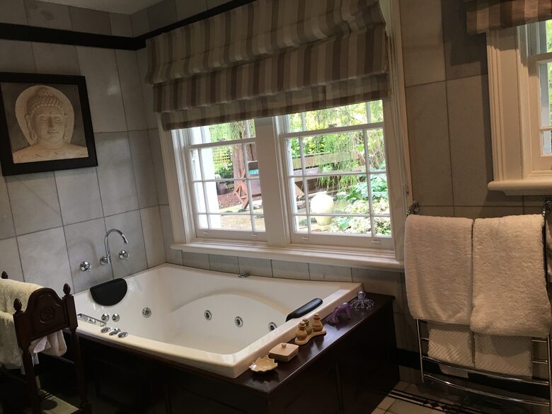 The Stone House - Perth Tasmania, Australia