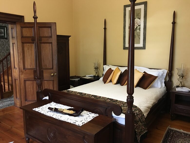 The Stone House - Perth Tasmania, Australia