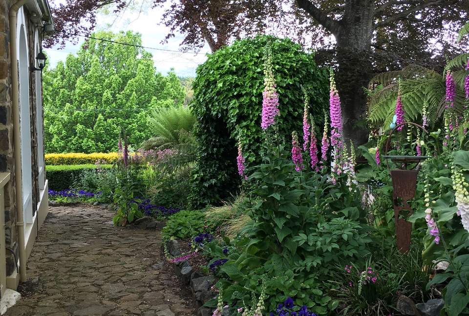 The Stone House - Perth Tasmania, Australia