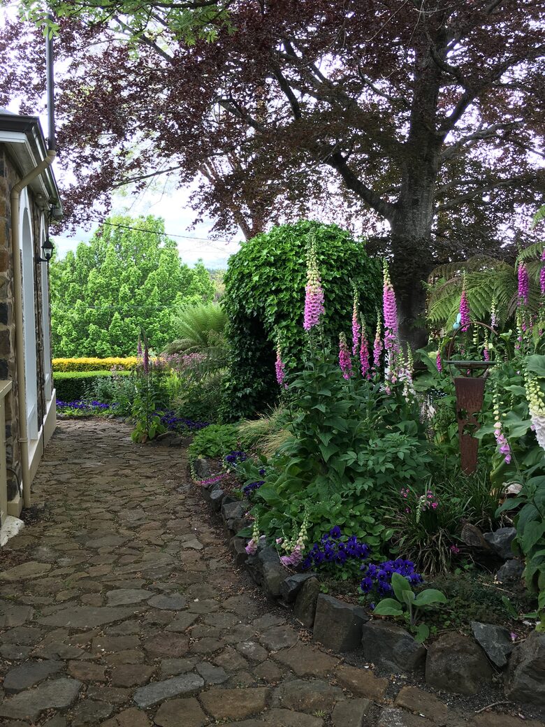 The Stone House - Perth Tasmania, Australia