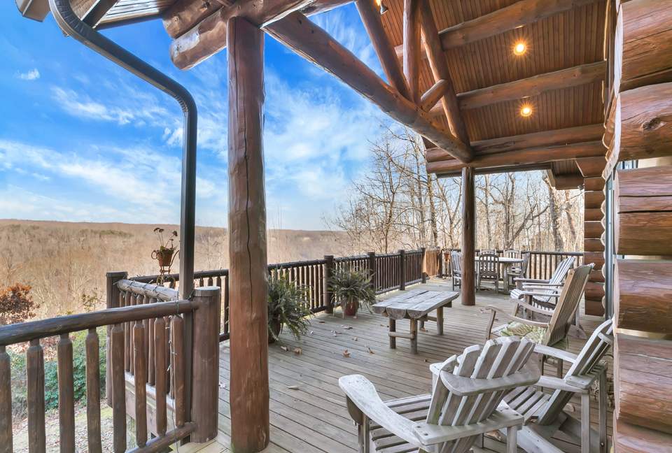 Clifftops Bluff Cabin - Monteagle, Tennessee