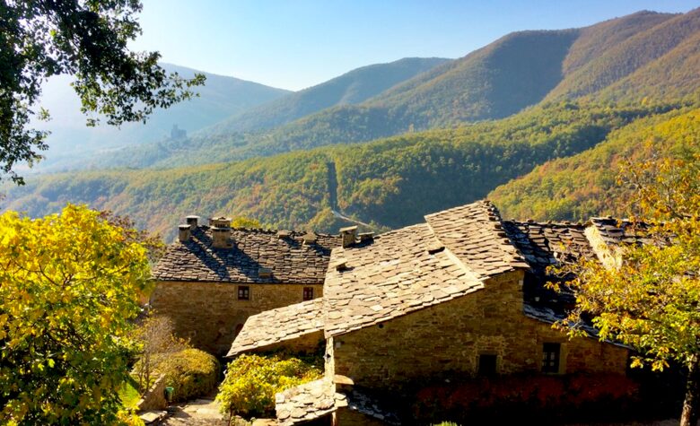 Borgo di Vagli - Two Bedroom Residence - Cortona, Italy