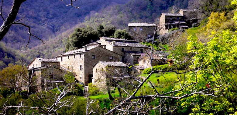 Borgo di Vagli - Two Bedroom Residence - Cortona, Italy