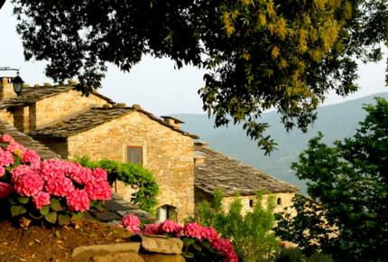 Borgo di Vagli - Two Bedroom Residence - Cortona, Italy