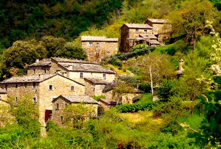 Borgo di Vagli - Two Bedroom Residence - Cortona, Italy