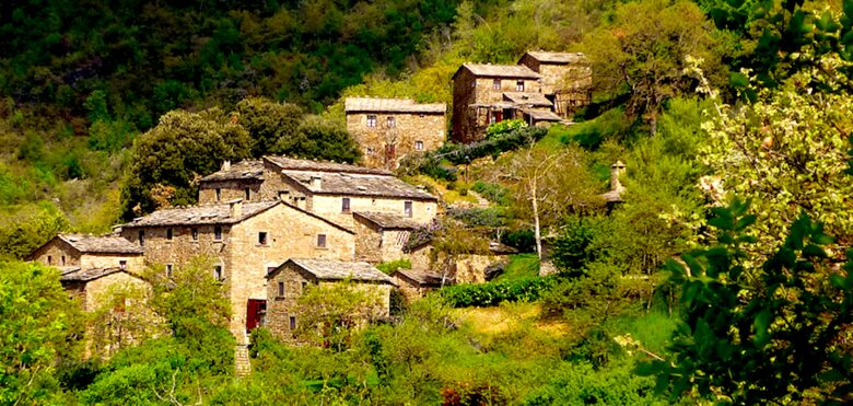Borgo di Vagli - Two Bedroom Residence - Cortona, Italy