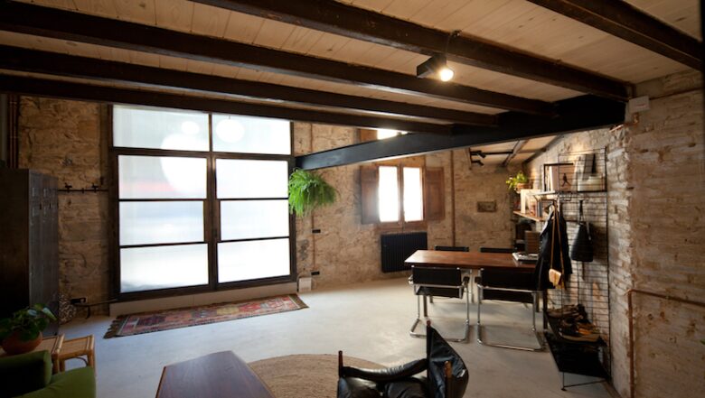 Stylish Apartment in Central Barcelona - Barcelona, Spain