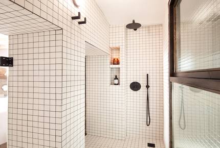 Stylish Apartment in Central Barcelona - Barcelona, Spain