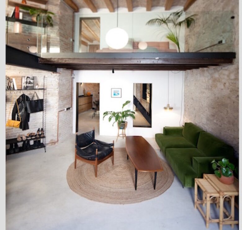 Stylish Apartment in Central Barcelona - Barcelona, Spain