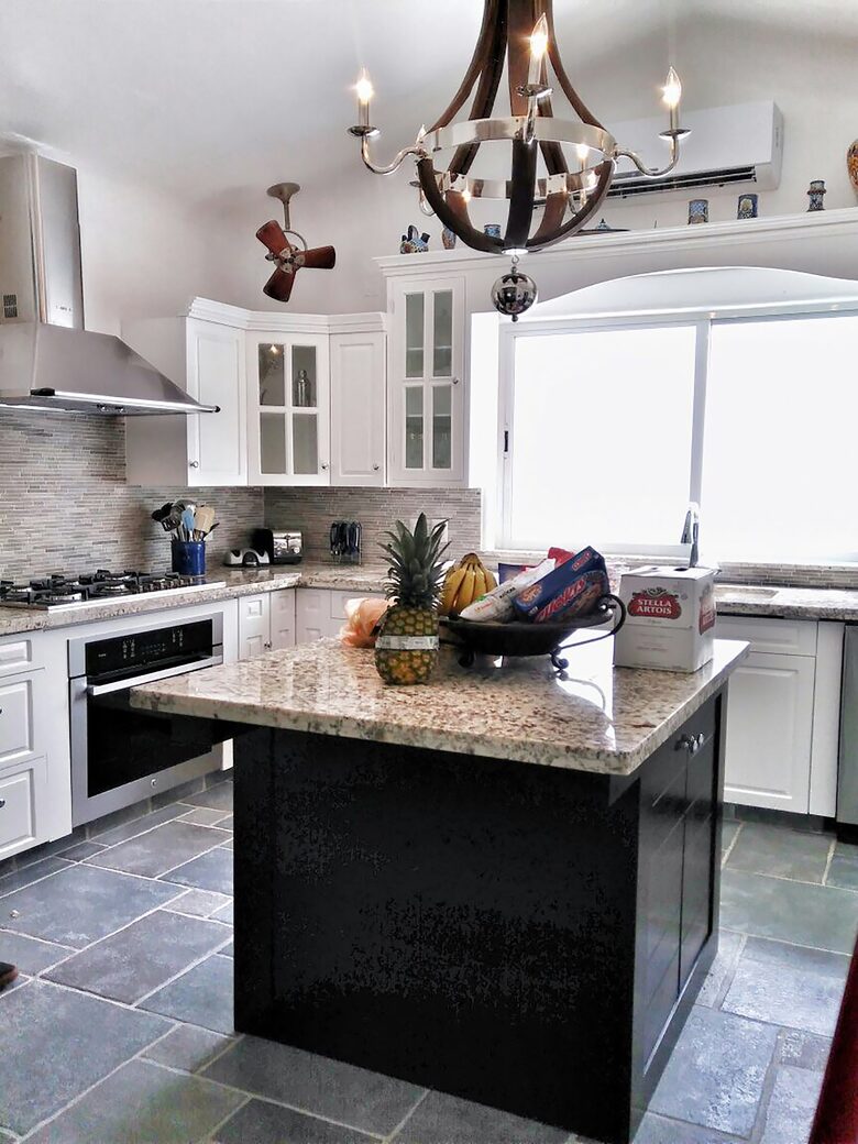 Casa Blanca Beach House (Playa's #1 Vacation Rental) - Playa del Carmen, Mexico