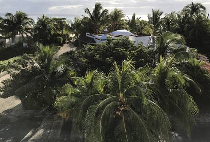 Casa Blanca Beach House (Playa's #1 Vacation Rental) - Playa del Carmen, Mexico