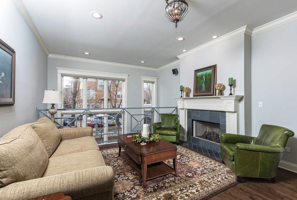 Lincoln Park Duplex - Chicago, Illinois