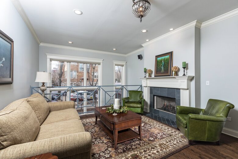 Lincoln Park Duplex - Chicago, Illinois